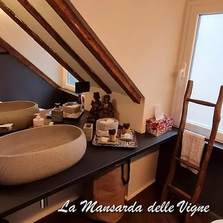 La Mansarda Delle Vigne : Suite Loft Porto Antico Holiday home Genoa